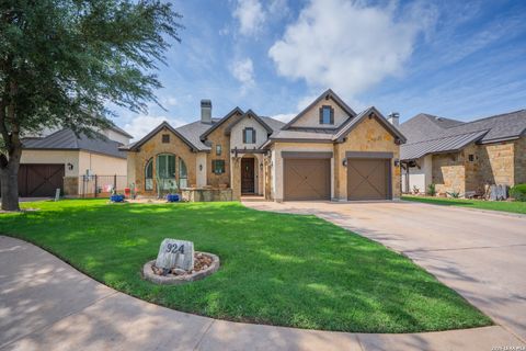 Tiny photo for 924 GRUENE SPG, New Braunfels, TX 78130 (MLS # 1969158)