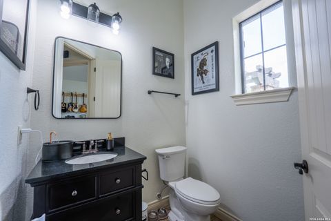 Tiny photo for 924 GRUENE SPG, New Braunfels, TX 78130 (MLS # 1969158)