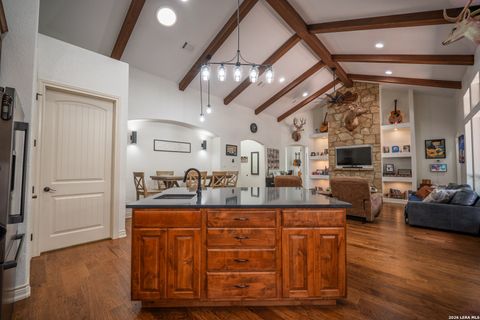 Tiny photo for 924 GRUENE SPG, New Braunfels, TX 78130 (MLS # 1969158)