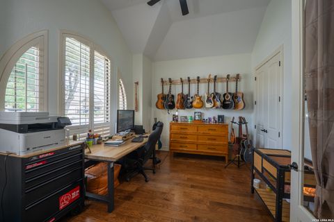 Tiny photo for 924 GRUENE SPG, New Braunfels, TX 78130 (MLS # 1969158)