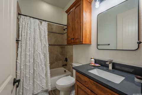 Tiny photo for 924 GRUENE SPG, New Braunfels, TX 78130 (MLS # 1969158)