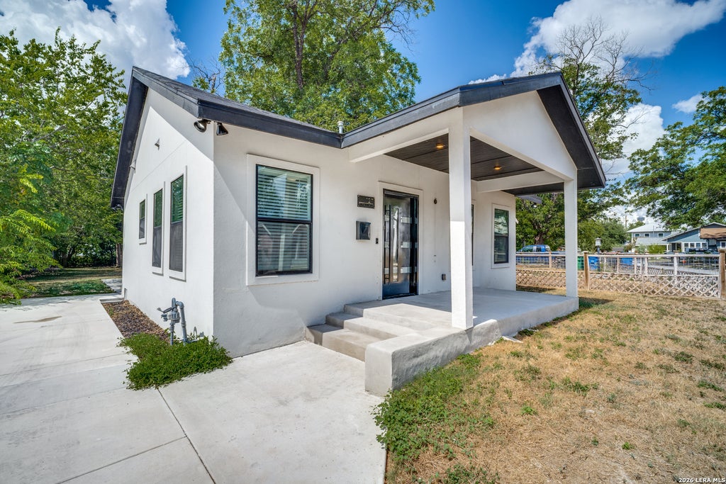 Photo of 127 Haynes, San Antonio, TX 78210 (MLS # 2020935)