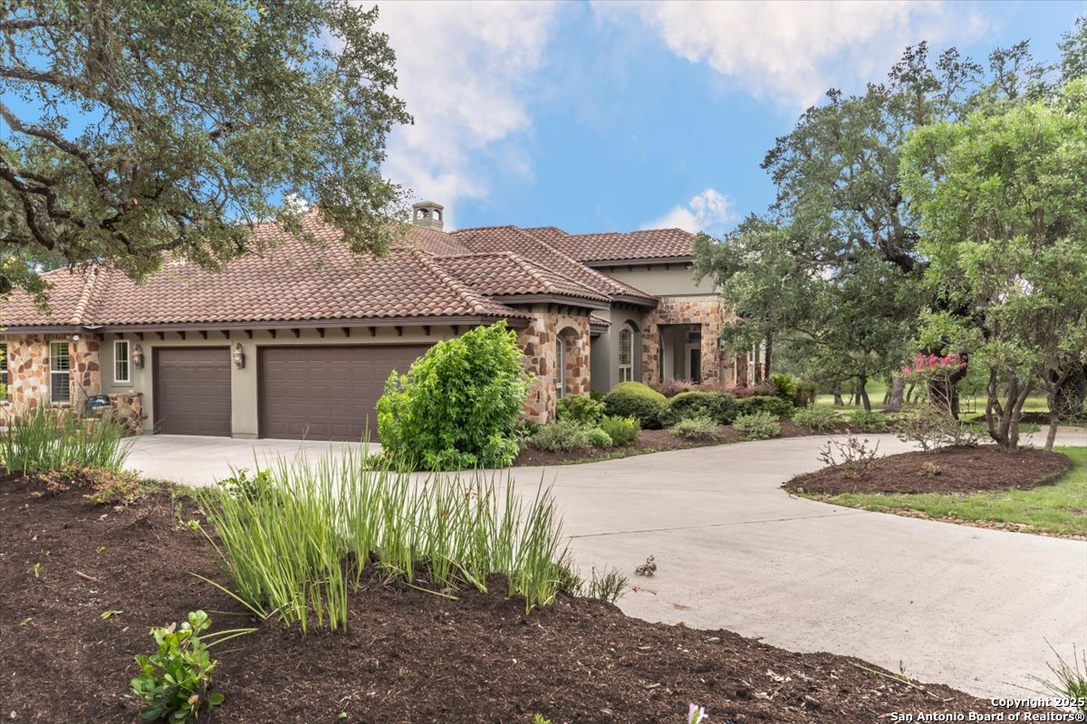 11306 Anaqua Springs
