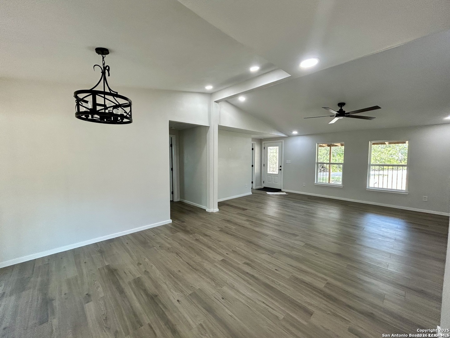 Search 1250 Pecan Circle