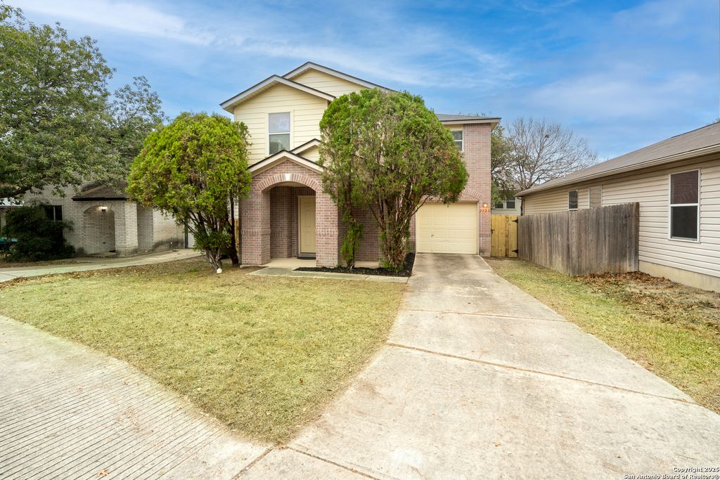 Photo of 2323 Boxer Palm, San Antonio, TX 78213 (MLS # 1933553)