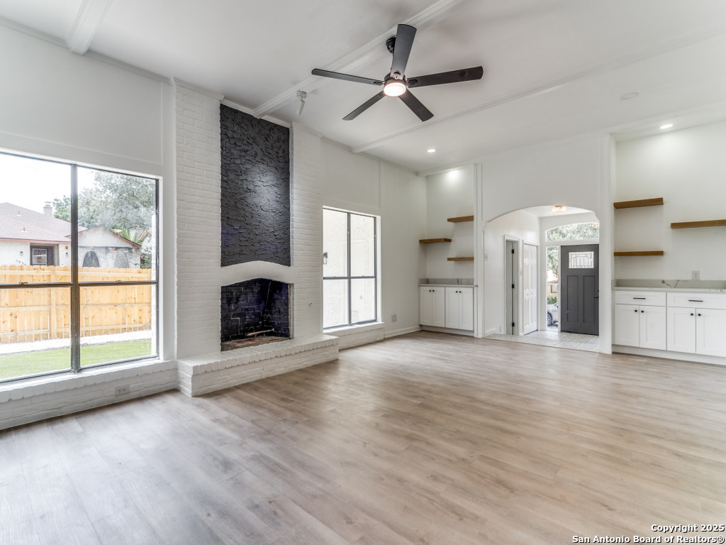 9202 Jole Cove
