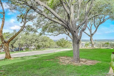 A home in Canyon Lake