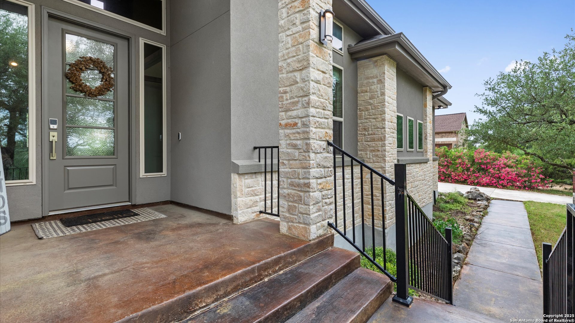 464 Shady Hollow