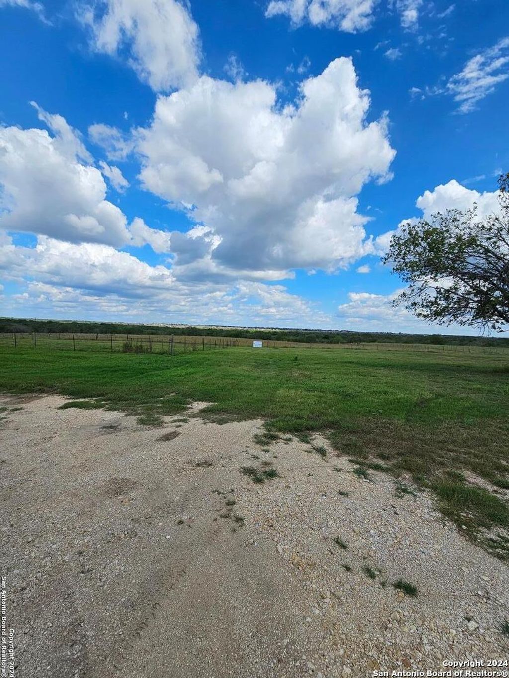 Photo of 12060 PLEASANTON RD, San Antonio, TX 78221 (MLS # 1807478)