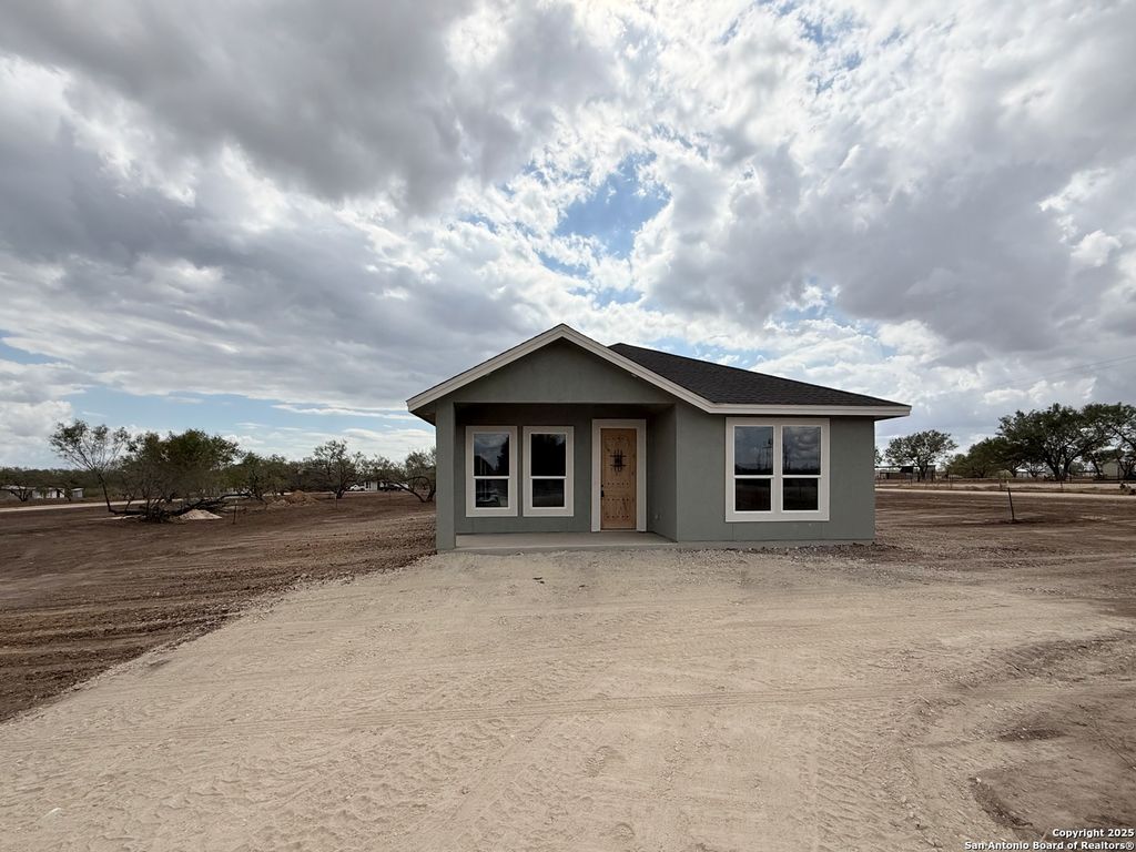 Photo of 1416 Corgey Rd., Pleasanton, TX 78064 (MLS # 1911381)
