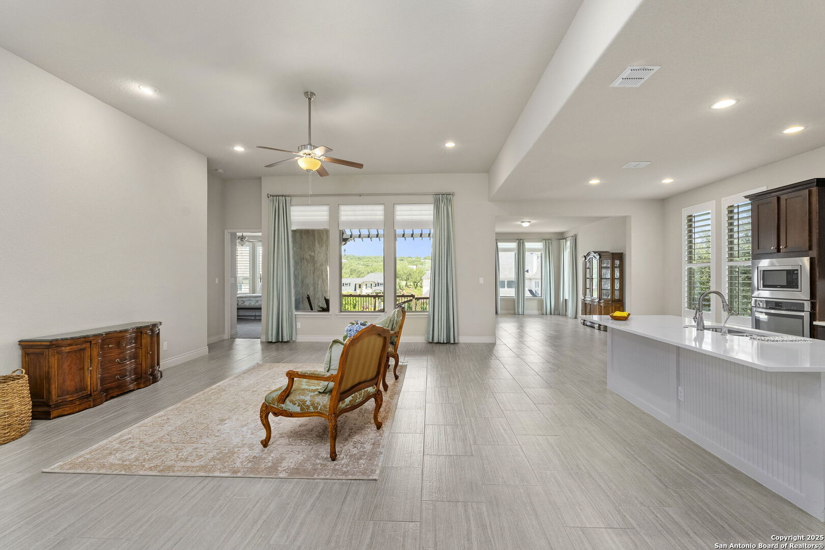 28114 Versant Hills