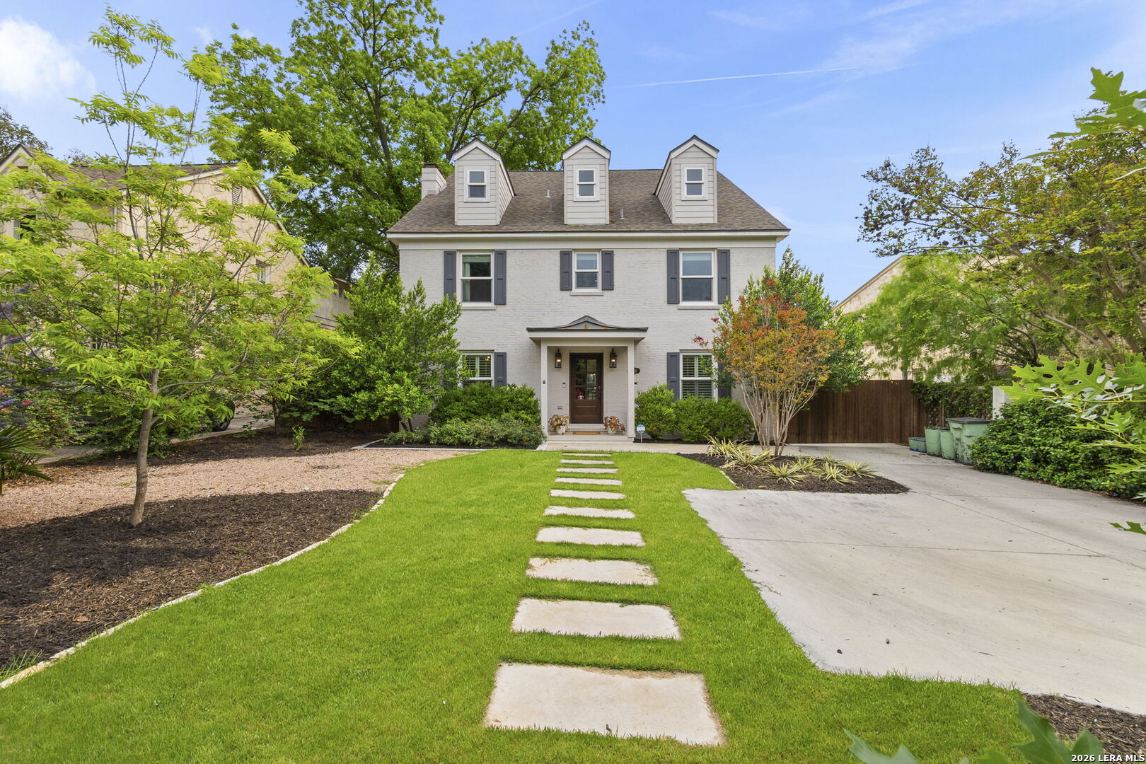 106 Parklane