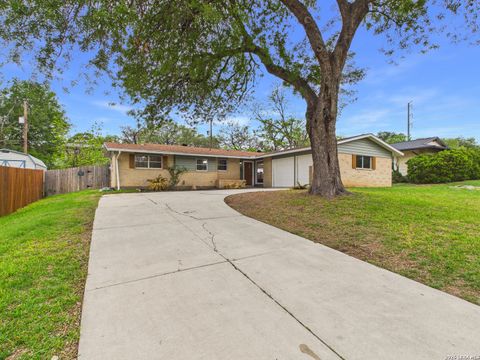 Property photo of 5906 Gabor Dr, San Antonio, TX 78240