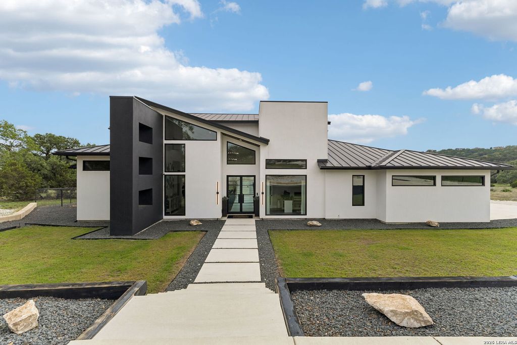 Photo of 521 Mystic Shores Blvd, Spring Branch, TX 78070 (MLS # 1961606)