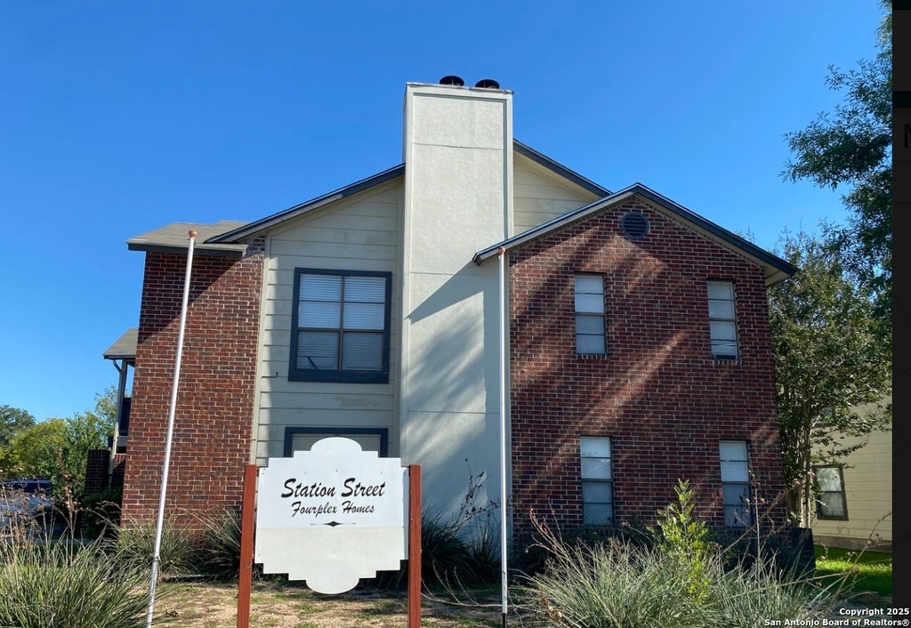 Photo of 806 Station 1 #1, Converse, TX 78109 (MLS # 1954454)