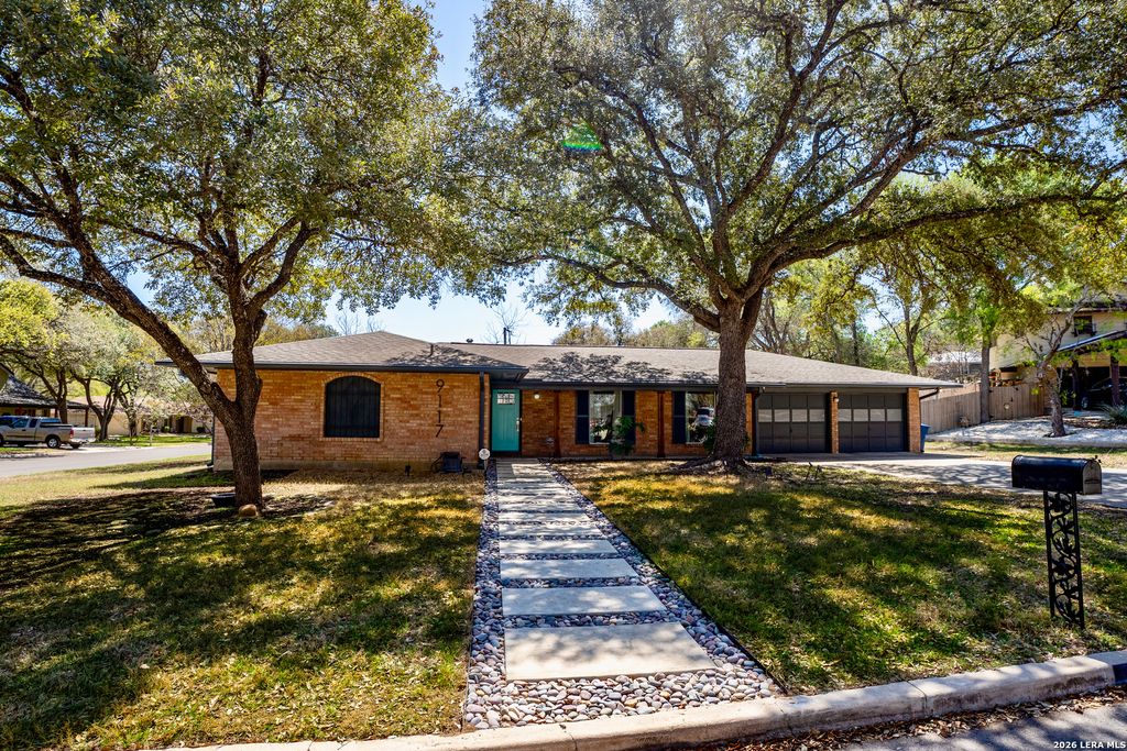 Photo of 9117 Oak Downs, San Antonio, TX 78230 (MLS # 1951485)