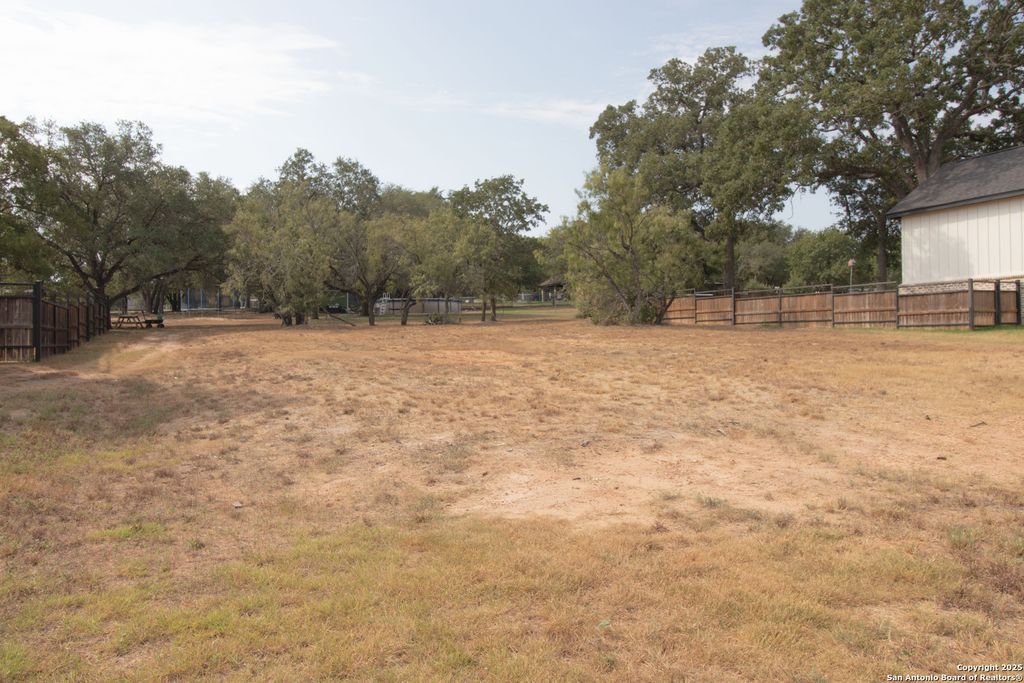 Photo of 129 Bayberry Court, La Vernia, TX 78121 (MLS # 1894512)