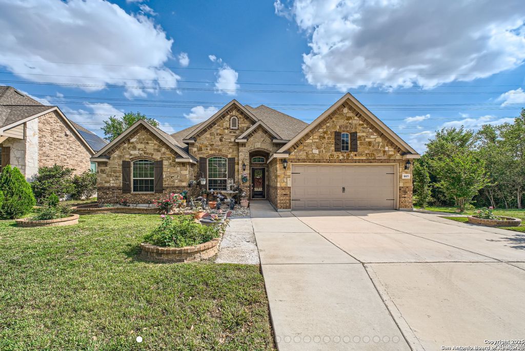Photo of 805 Raceland Road, San Antonio, TX 78245 (MLS # 1916174)