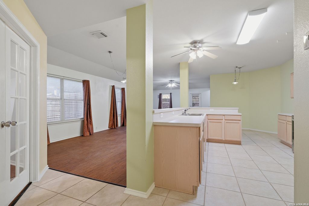 Photo of 6619 Chasethorn, San Antonio, TX 78249 (MLS # 1941079)