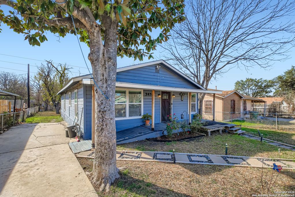 Photo of 2414 Arbor, San Antonio, TX 78228 (MLS # 1933034)