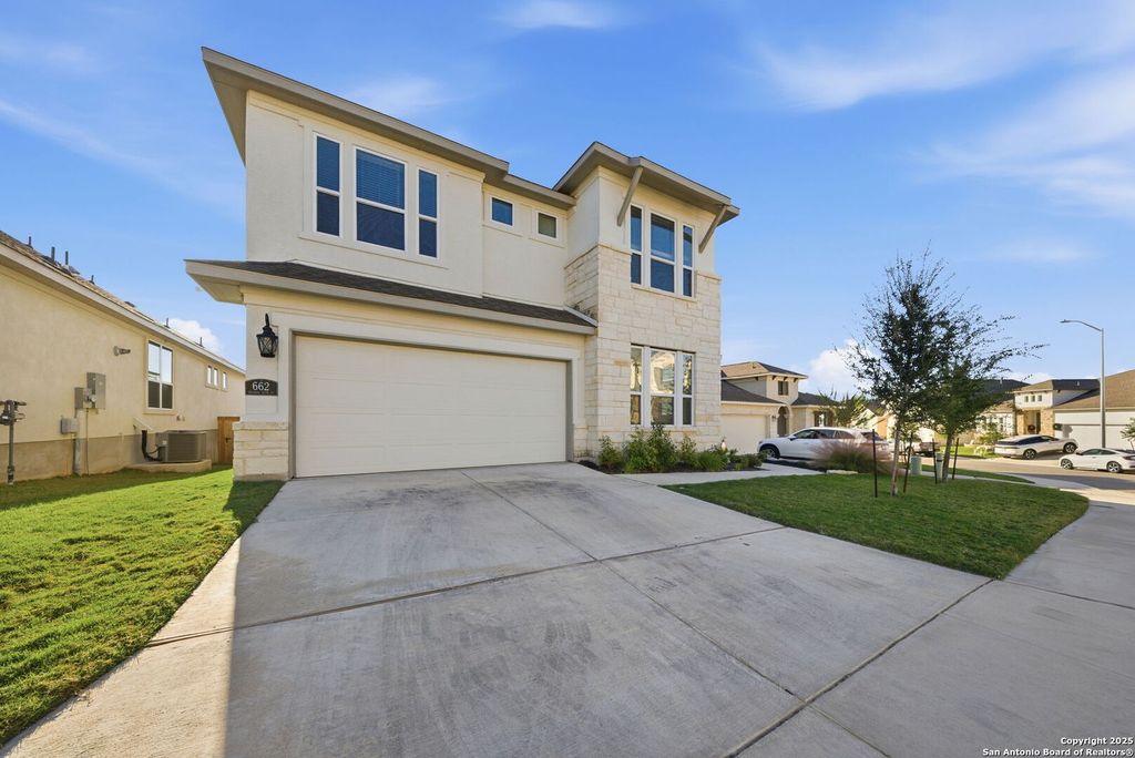 Photo of 662 Hidden View, New Braunfels, TX 78130 (MLS # 1927277)