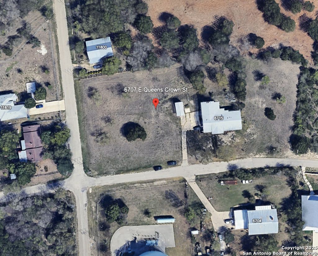 Photo of 6707 QUEENS CROWN W, Live Oak, TX 78233 (MLS # 1971520)