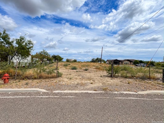 158 CHULA VISTA RD, EAGLE PASS, TX 78852 - Image a7c6f5e0968eec3c1e8e41e9743ad43c/418524538