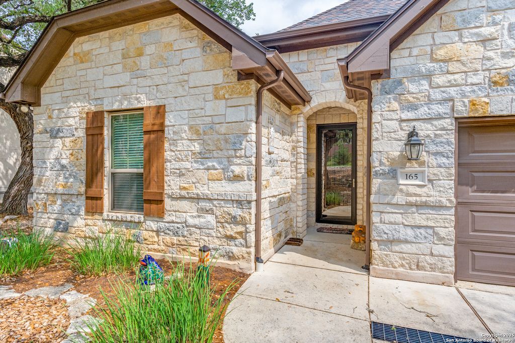 Photo of 165 Watts, Canyon Lake, TX 78133 (MLS # 1924900)