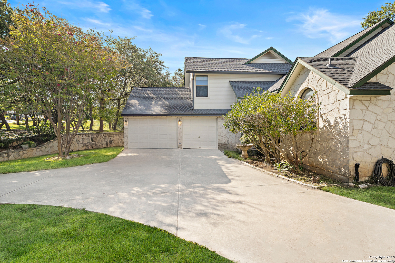 25735 Green River
