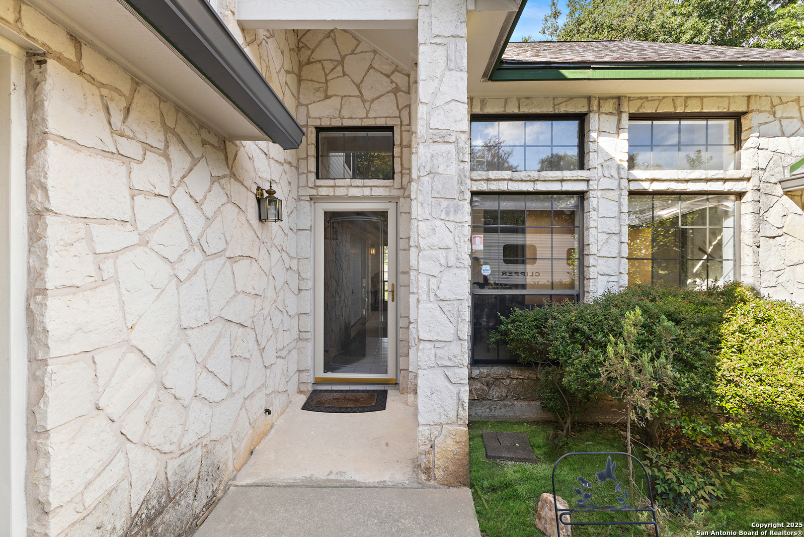 25735 Green River