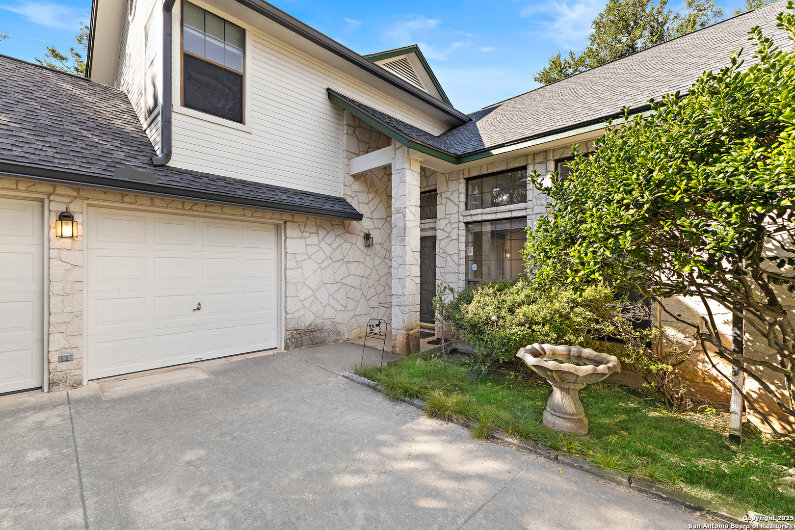 25735 Green River