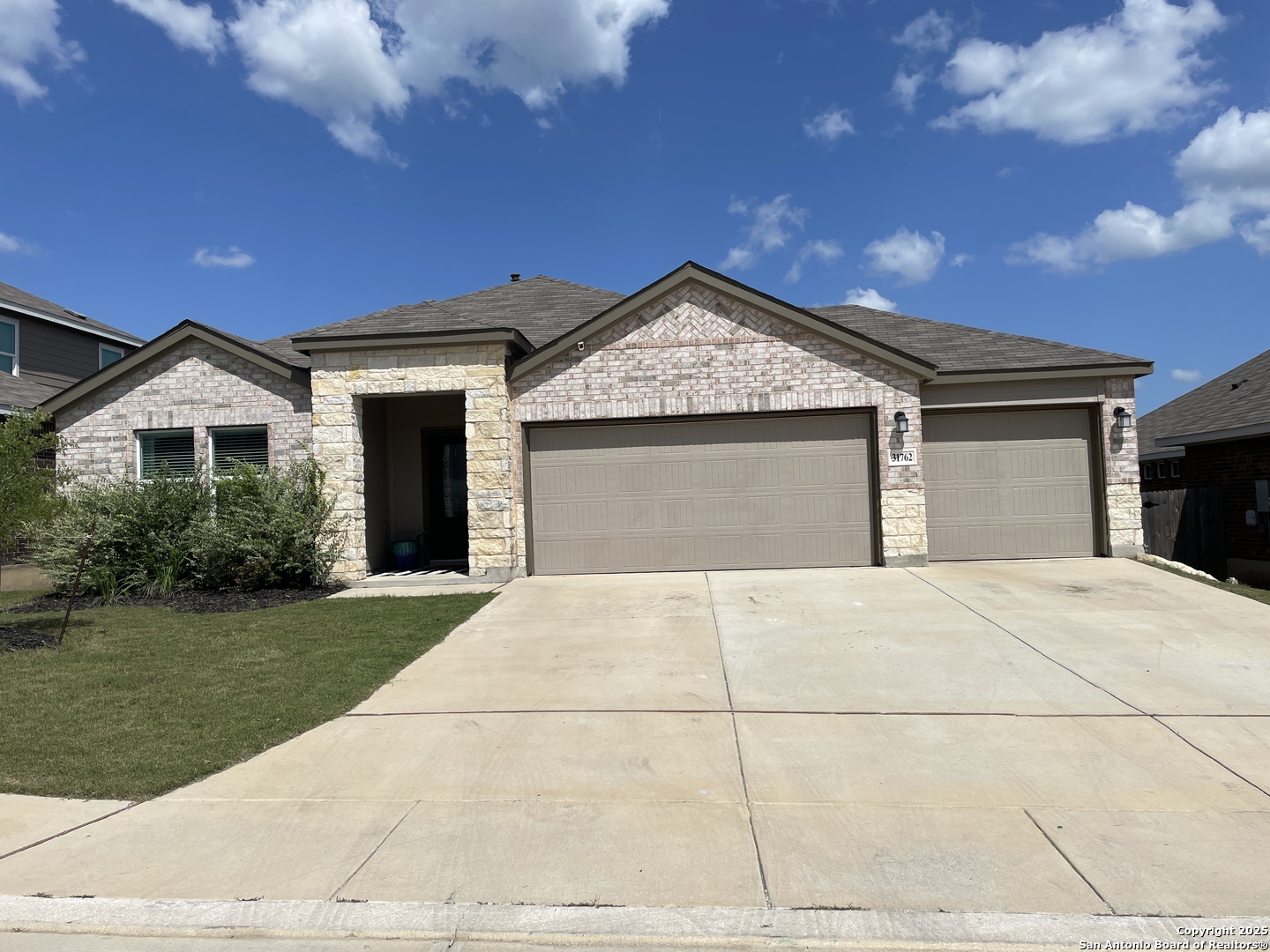 31762 Nimbus Dr