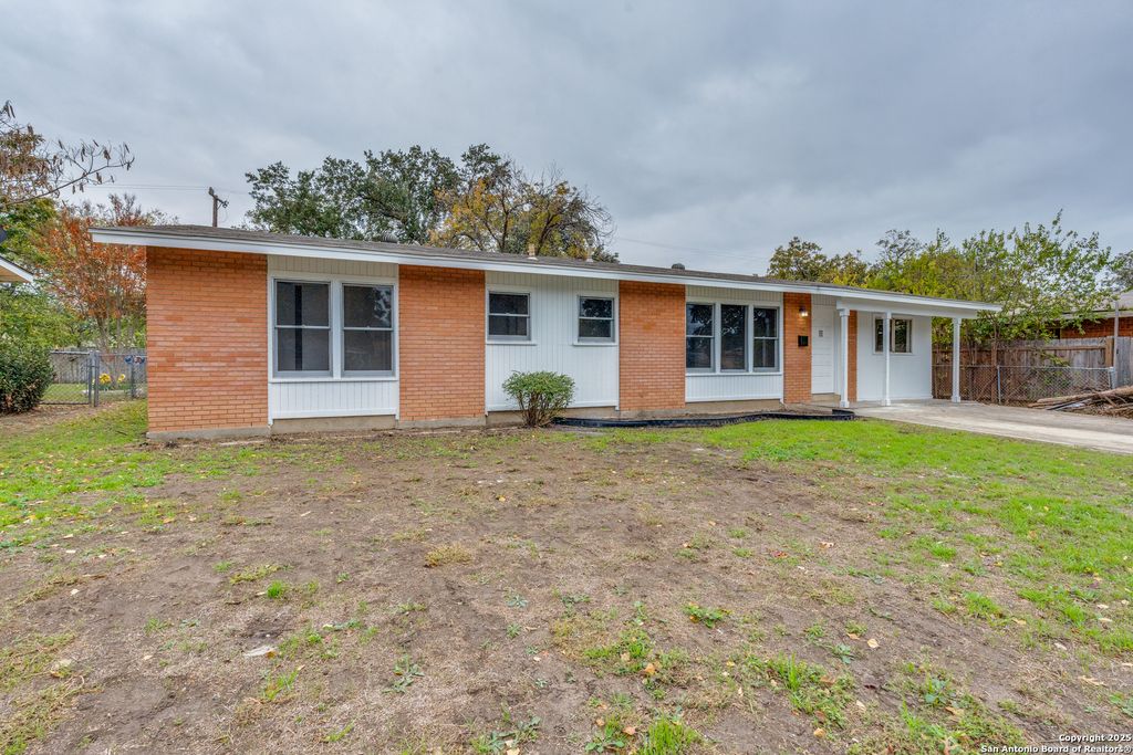Photo of 322 Kate Schenck, San Antonio, TX 78223 (MLS # 1929393)