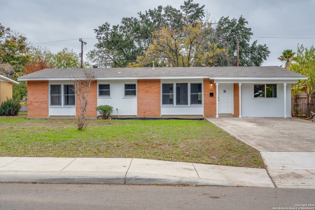 Photo of 322 Kate Schenck, San Antonio, TX 78223 (MLS # 1929393)