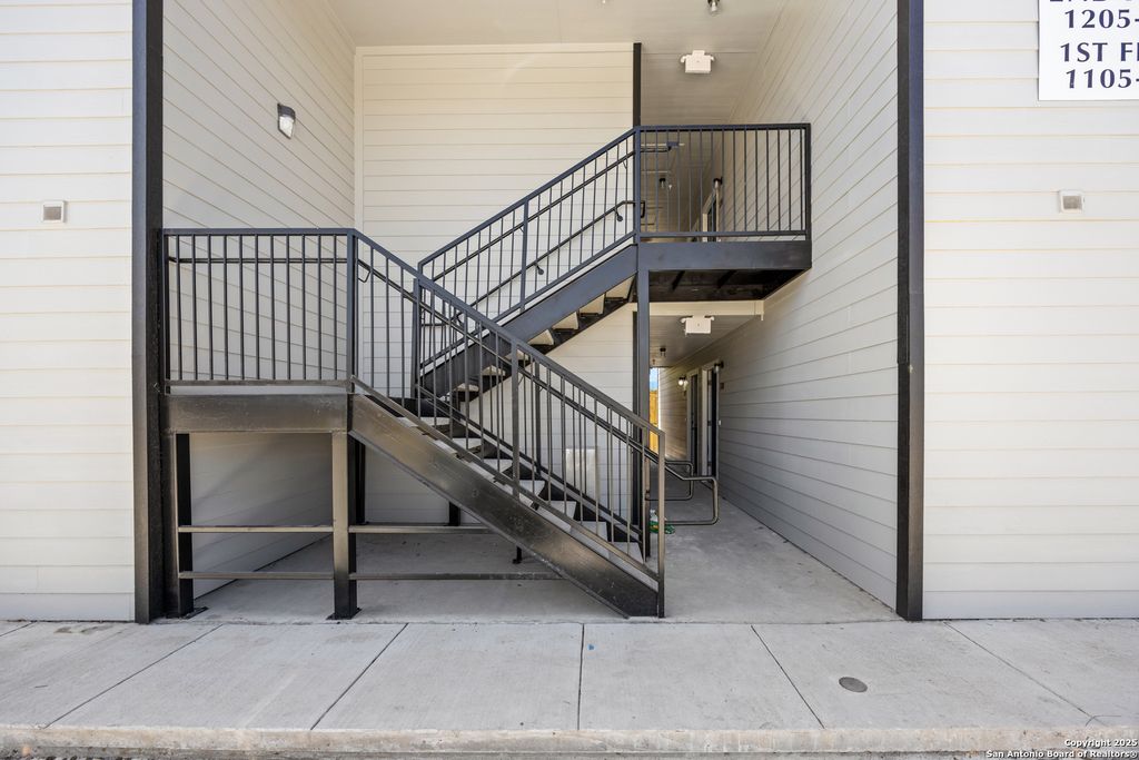 Photo of 138 Ware 1103 #1103, San Antonio, TX 78221 (MLS # 1926850)