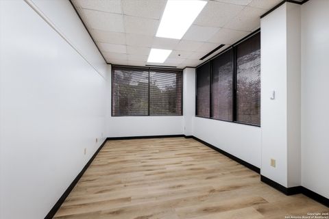 12042 BLANCO RD 244 San Antonio TX 78216