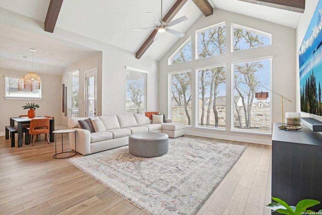 Photo of 205 Vamanos, Boerne, TX 78006 (MLS # 1947650)