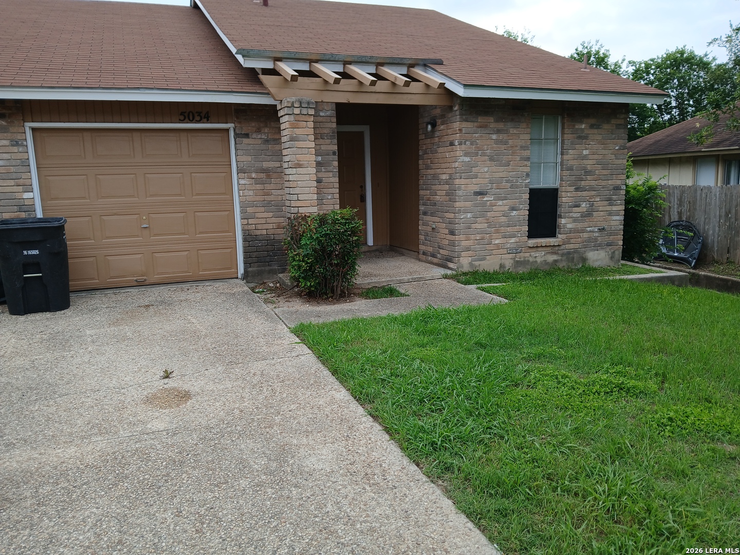 Photo 1 of 16 — 5034 MAYSPRING, San Antonio, TX 78217
