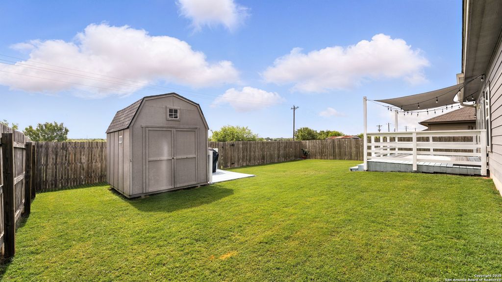 Photo of 912 Bexley, Seguin, TX 78155 (MLS # 1881608)