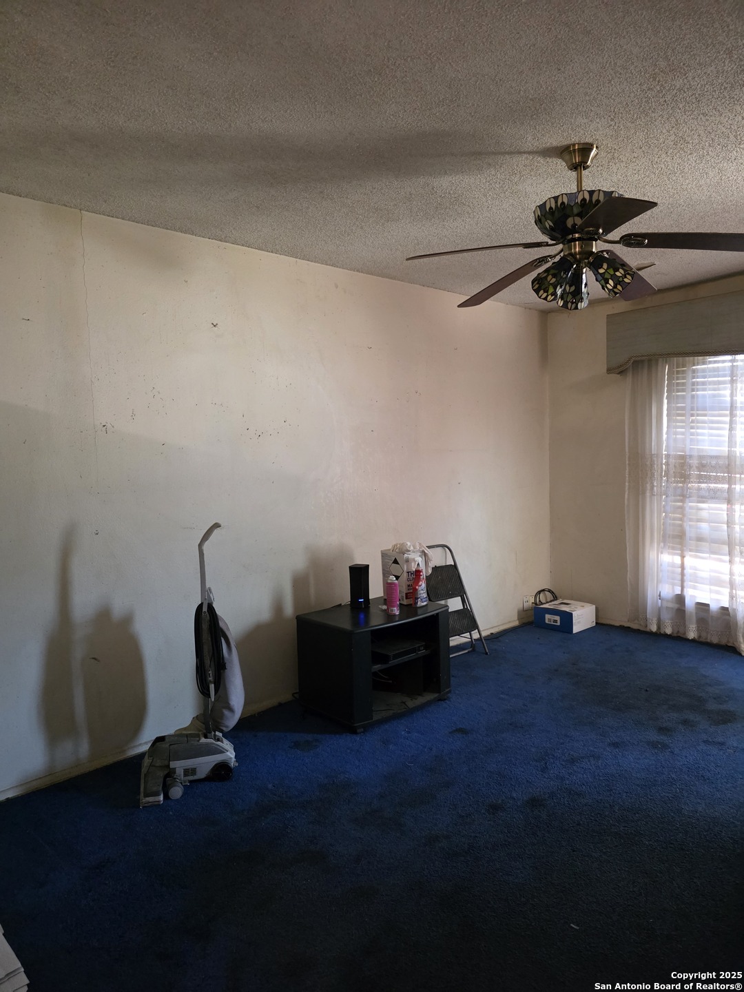 2103 Chesterhill