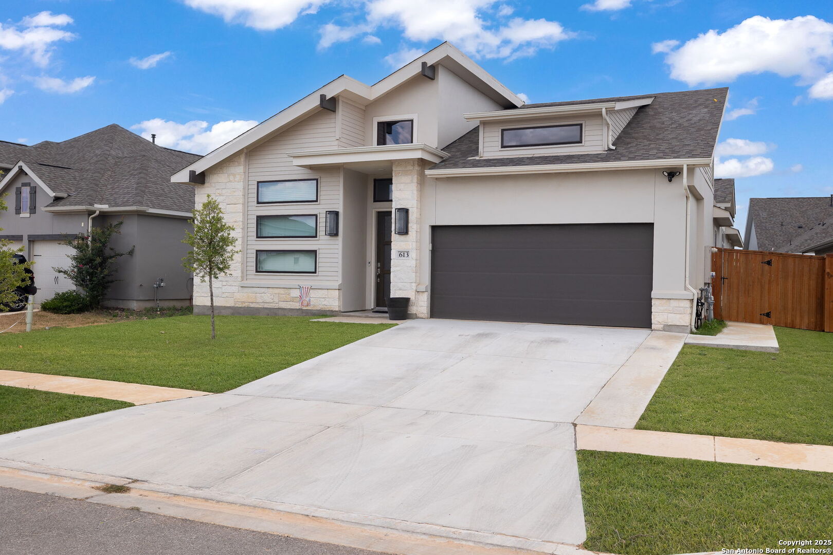 613 Meade