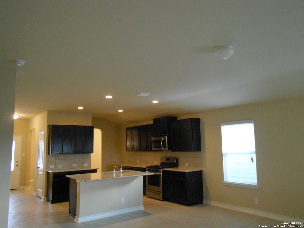 Photo of 9027 MUSTANG PASS, San Antonio, TX 78254 (MLS # 1890073)