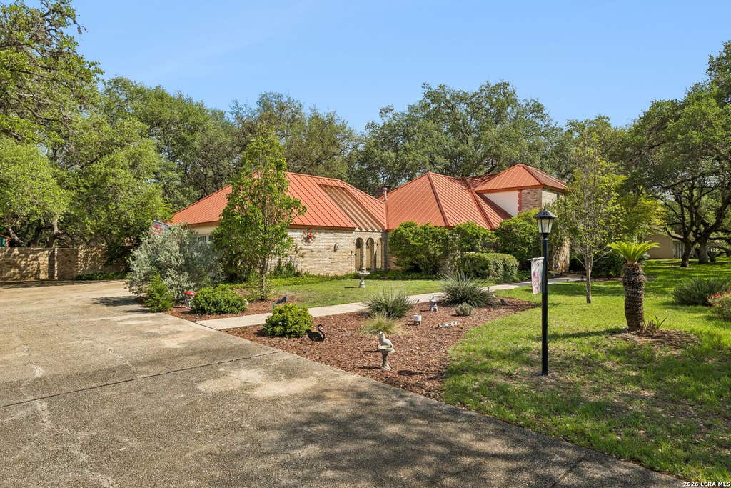 Photo of 109 LONG BOW RD, Shavano Park, TX 78231 (MLS # 1958715)