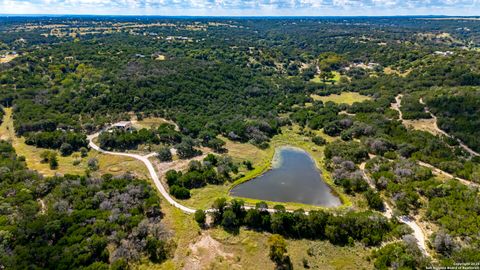 1150 Bear Creek Kerrville TX 78028