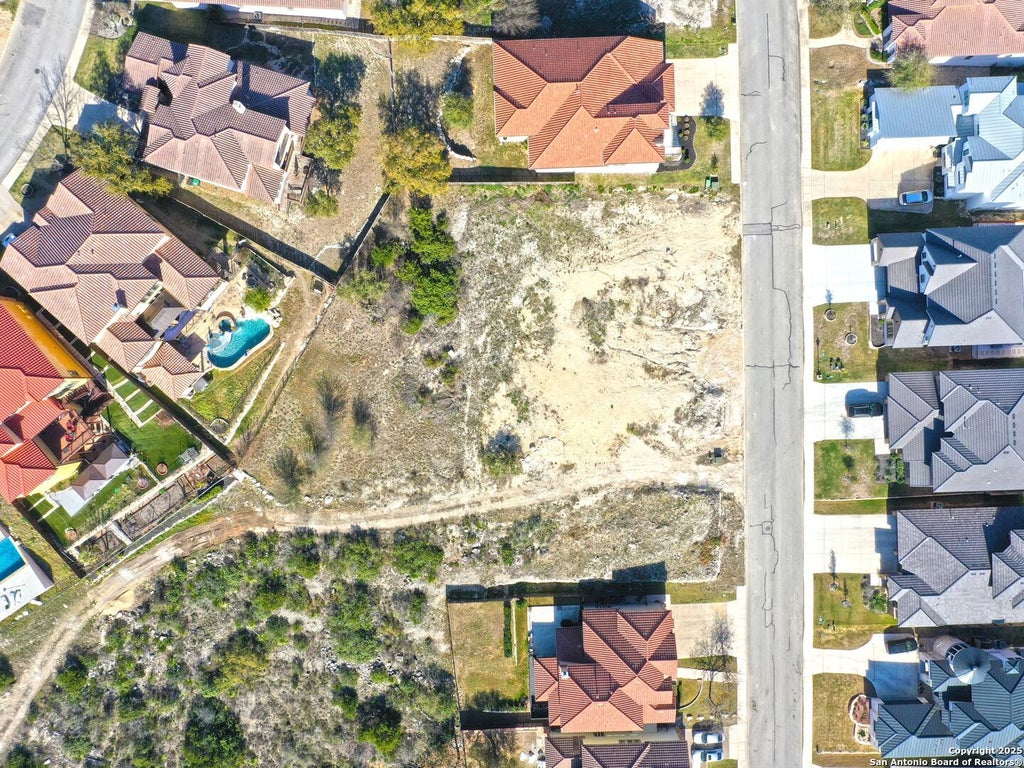 Photo of 8447 Sierra Hermosa, San Antonio, TX 78255 (MLS # 1852713)