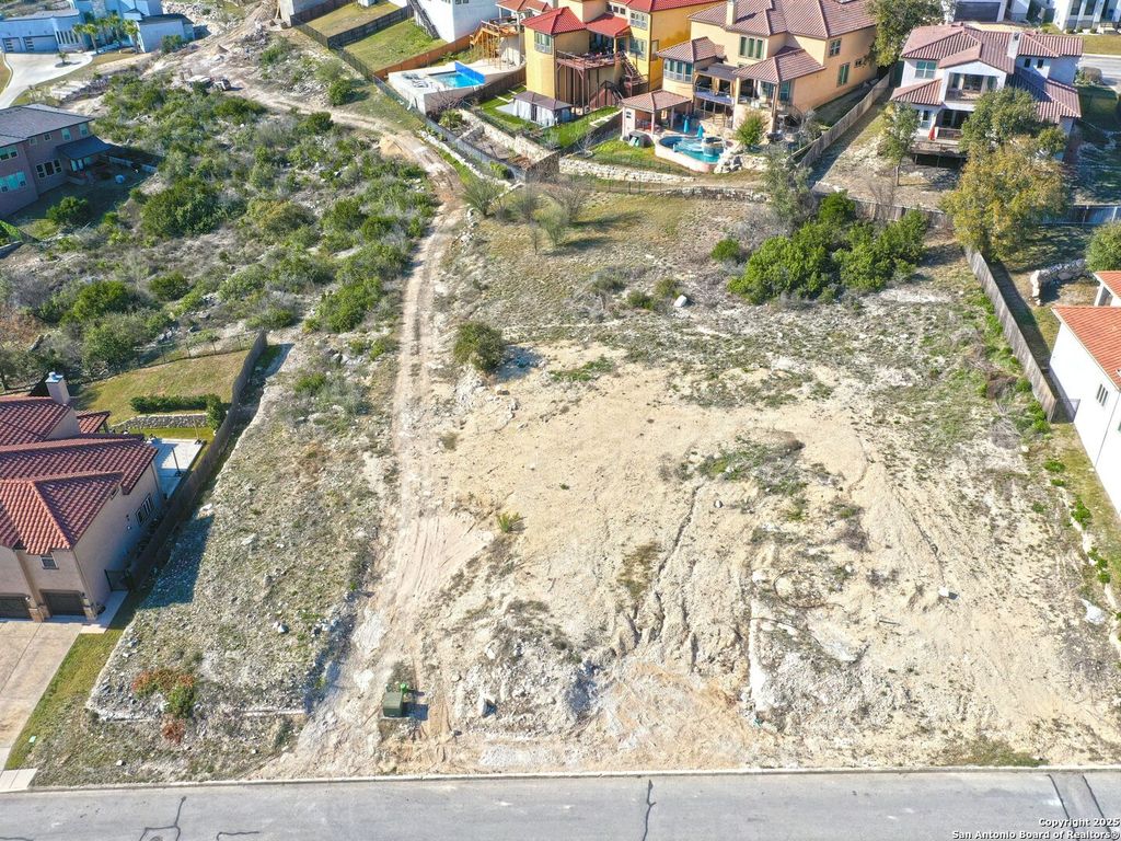 Photo of 8447 Sierra Hermosa, San Antonio, TX 78255 (MLS # 1852713)