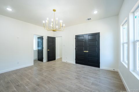 Tiny photo for 20035 Morrison St, Somerset, TX 78069 (MLS # 1927785)