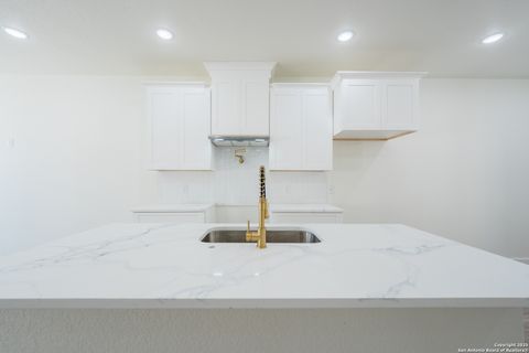 Tiny photo for 20035 Morrison St, Somerset, TX 78069 (MLS # 1927785)