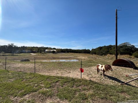 A home in Blanco