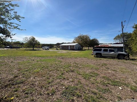 A home in Blanco